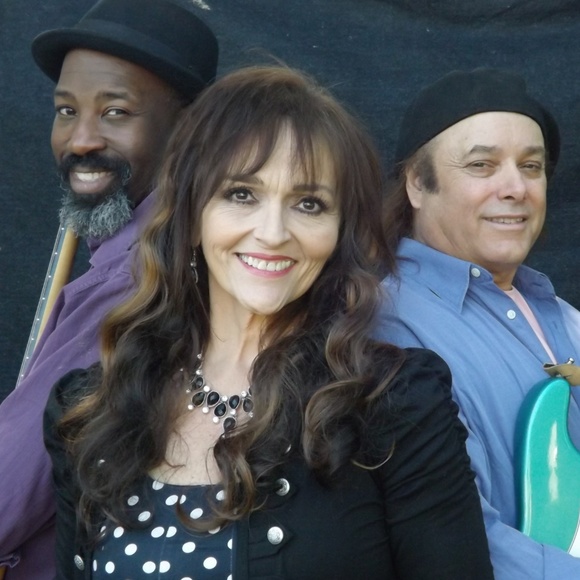 Meet your Posher, Bimmy - Picture 8 of 11